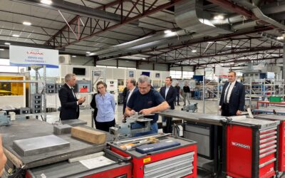 Visite de la Ministre Aurore BERGÉ à LAUAK ESKOLA